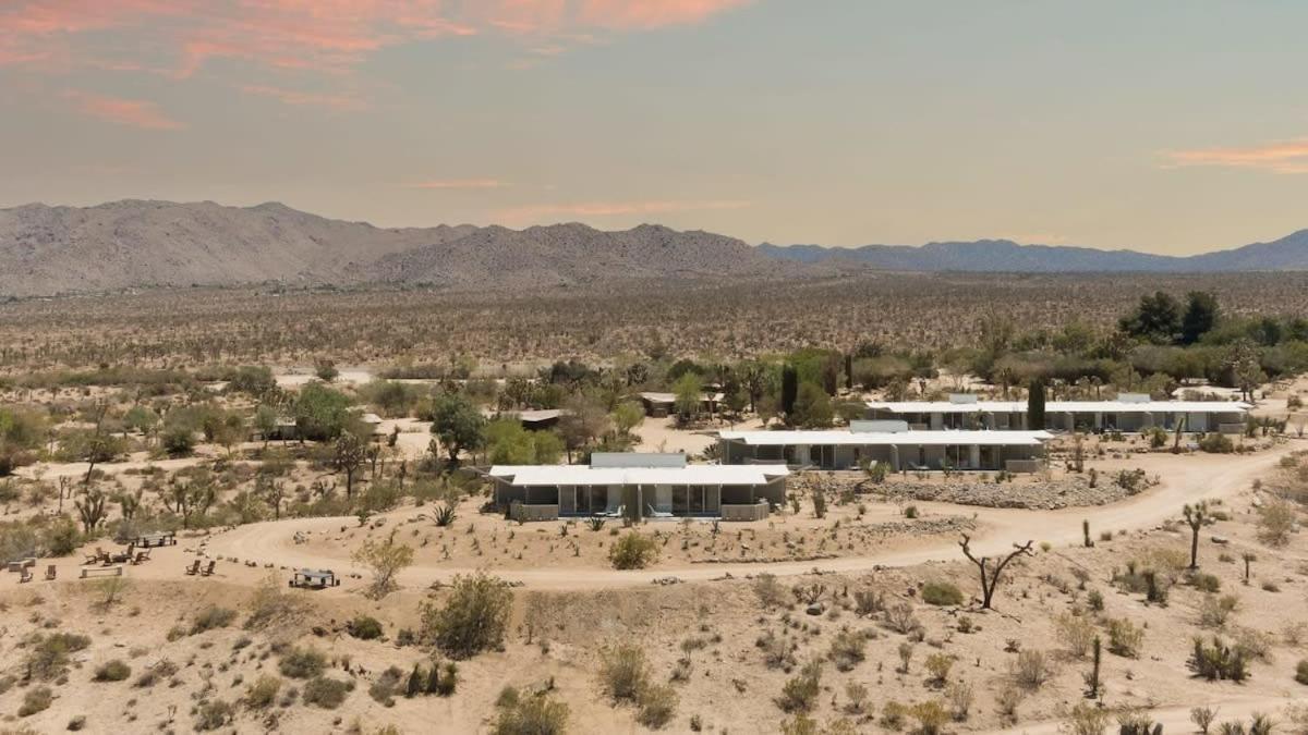 The Bungalows By Homestead Modern Joshua Tree Extérieur photo