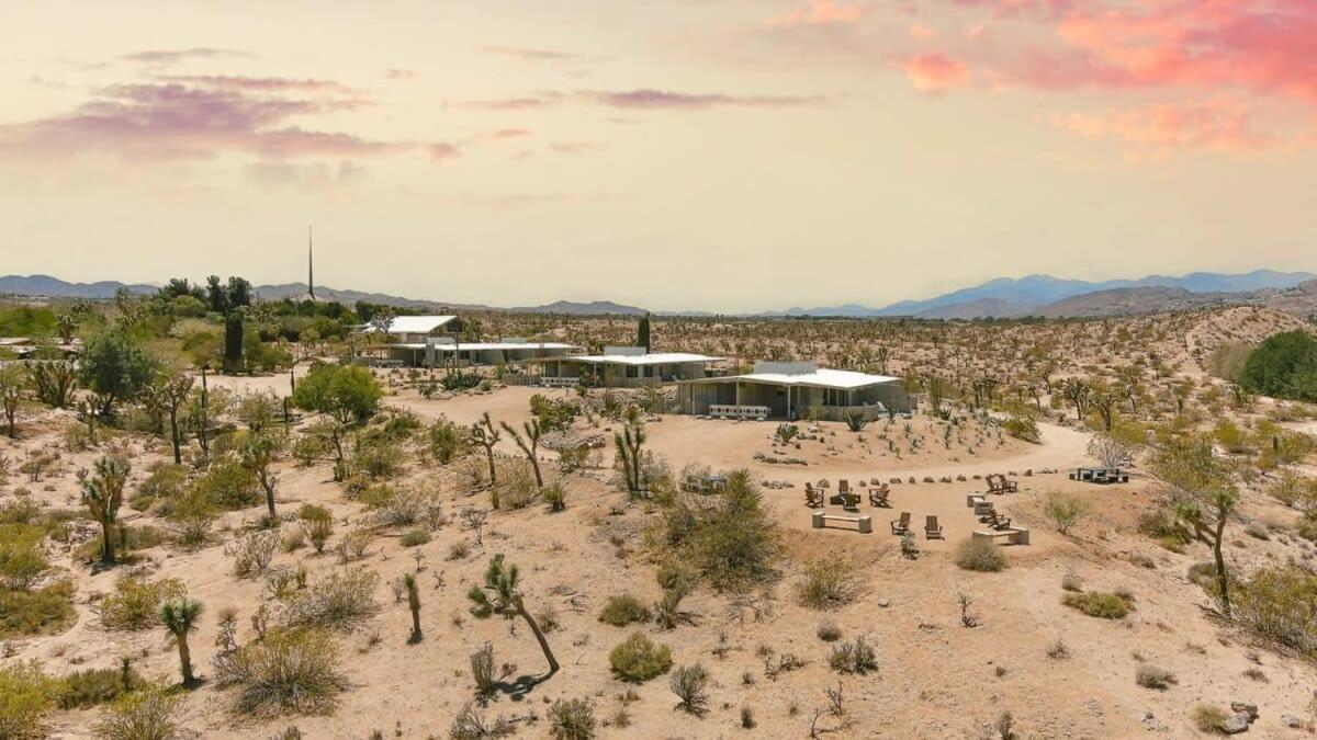 The Bungalows By Homestead Modern Joshua Tree Extérieur photo