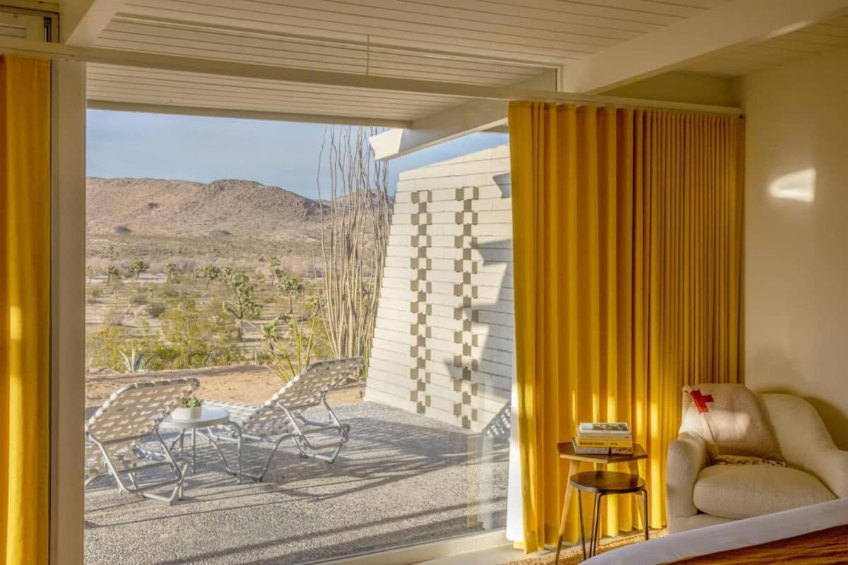 The Bungalows By Homestead Modern Joshua Tree Extérieur photo