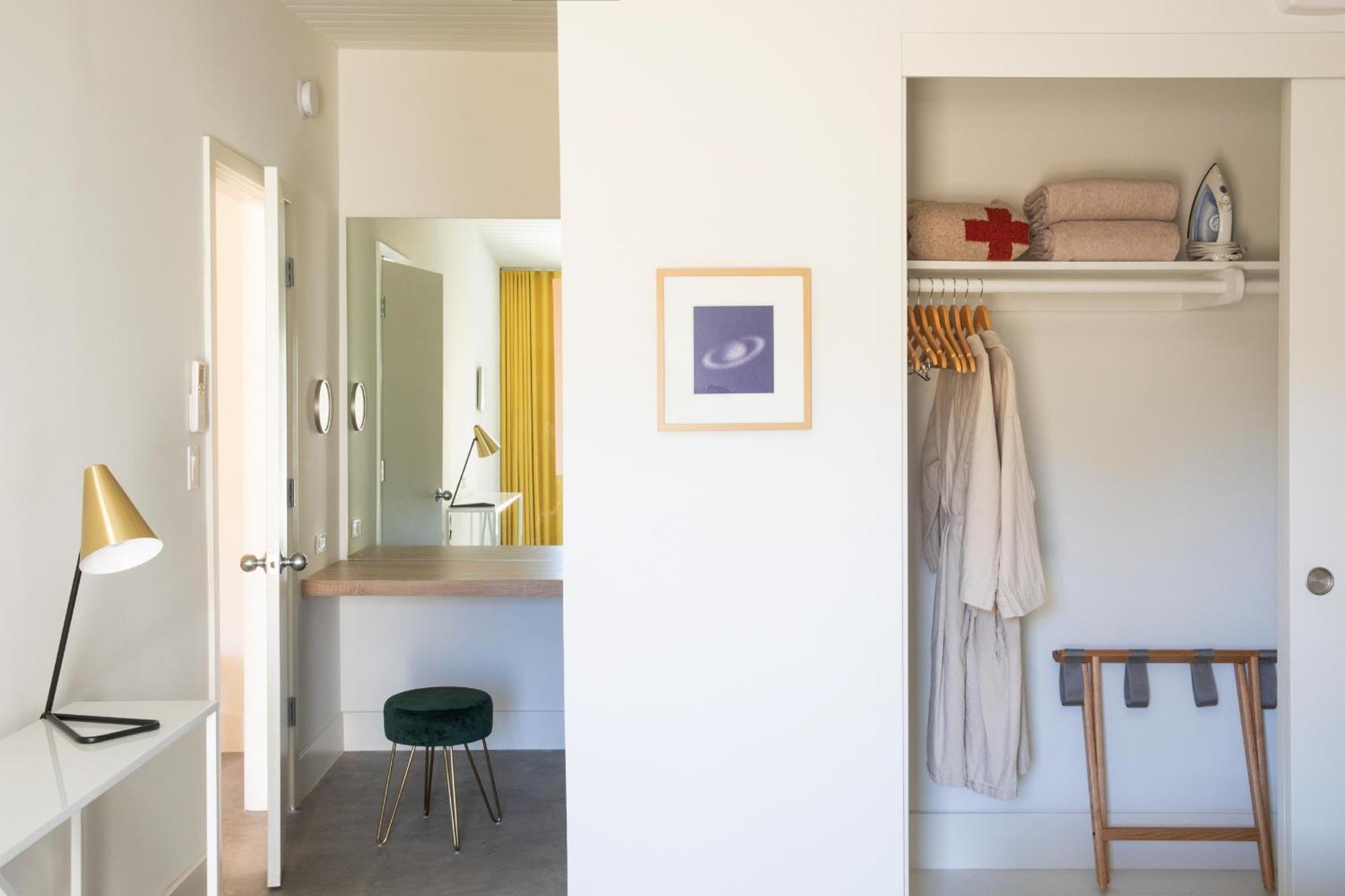 The Bungalows By Homestead Modern Joshua Tree Chambre photo