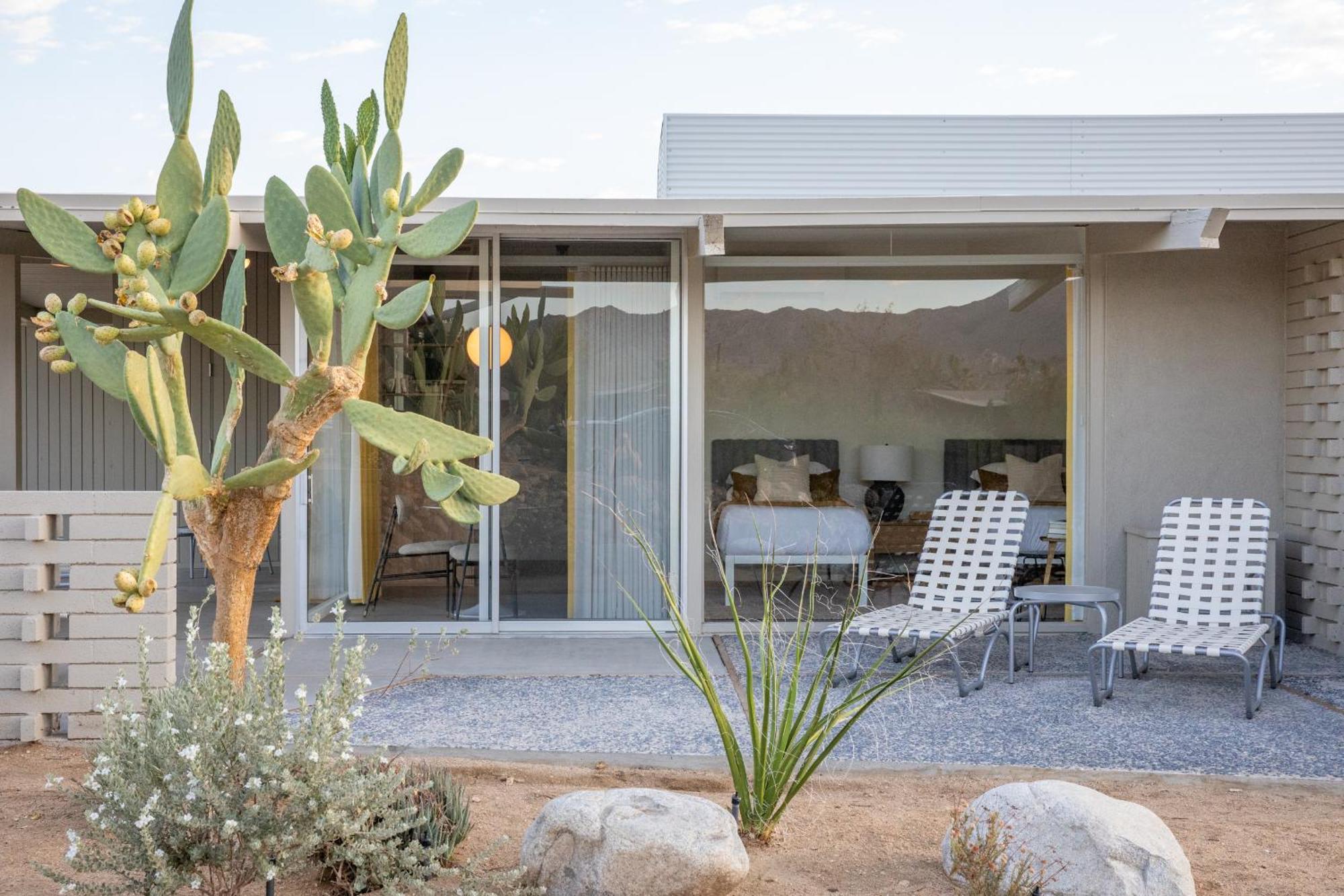 The Bungalows By Homestead Modern Joshua Tree Chambre photo